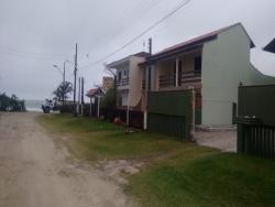 #1457 - Sobrado para Temporada em Itapoá - SC - 2