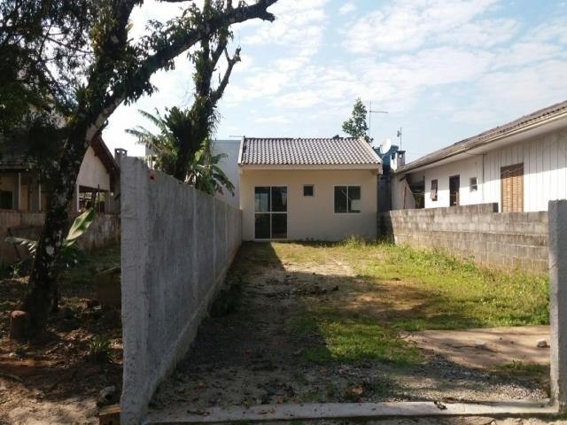 #1554 - Casa para Venda em Itapoá - SC - 2
