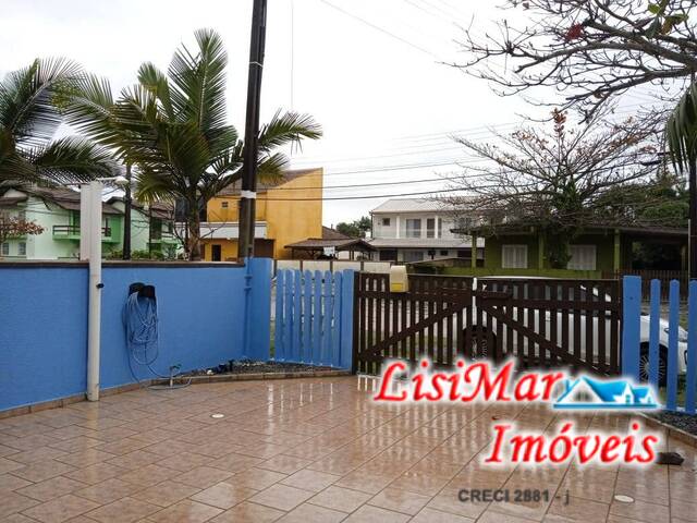 #1651 - Casa para Venda em Itapoá - SC - 2
