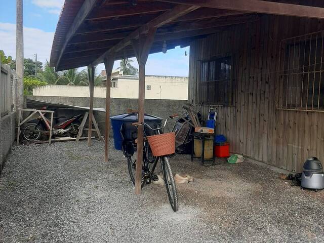 #1710 - Casa para Venda em Itapoá - SC - 2