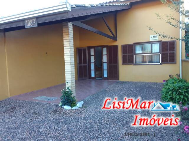 #1653 - Casa para Venda em Itapoá - SC - 2