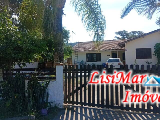 #1924 - Casa para Venda em Itapoá - SC - 2