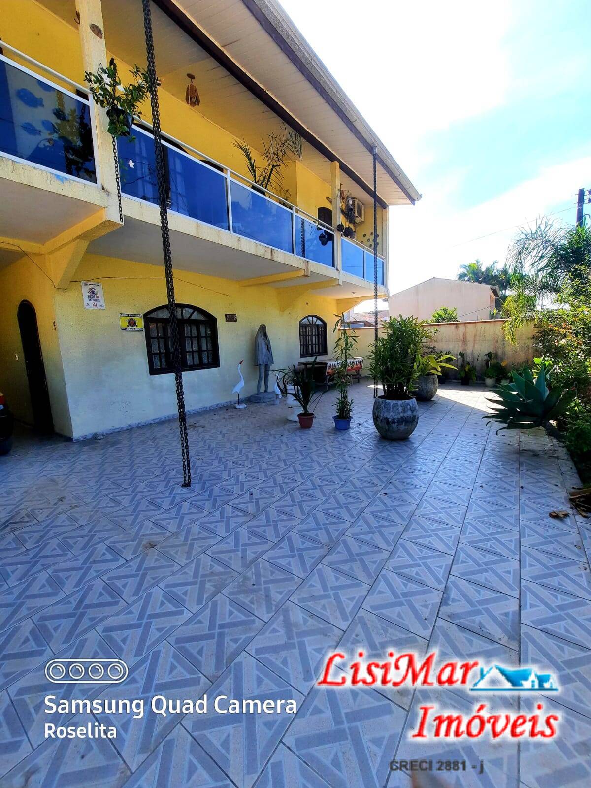 APARTAMENTO TERREO COM OTIMA LOCALIZAÇÃO