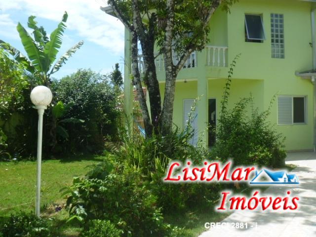 Sobrado com 200 m²